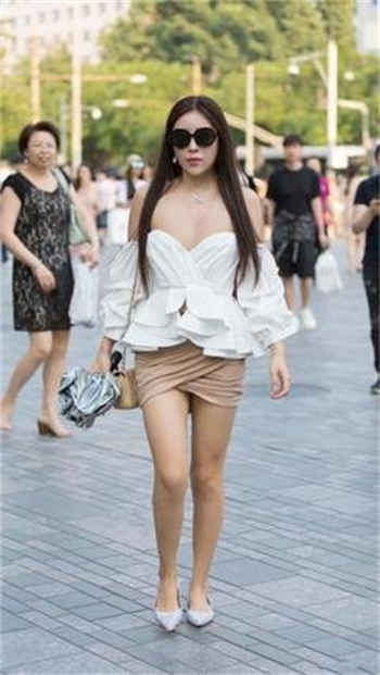 我的三胞胎老婆