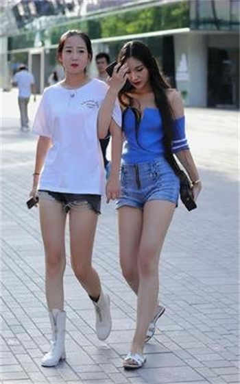 两个机长玩一个空姐图