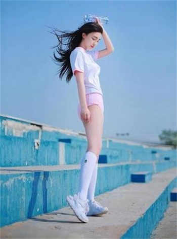 孟若羽多大