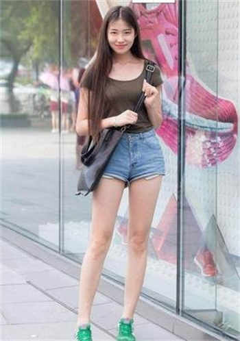 热火朝天的新婚夫妻中文