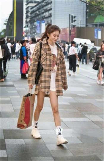 果冻传媒老公无能