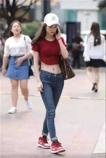 合租的少女果冻传媒