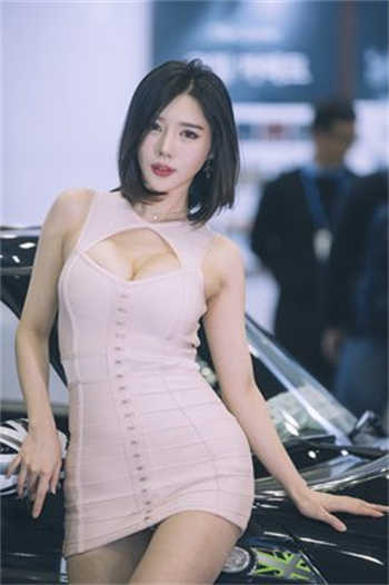 鞠婧祎整容前丑照图
