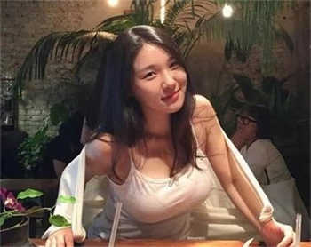 睡太平洋保险女业务员