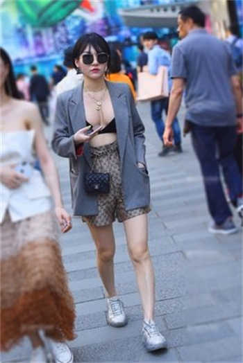 婚久情已深莫南秧