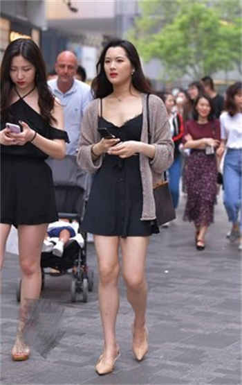 摇晃的电车讲的什么