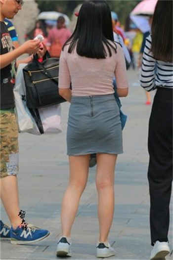 华裔女神电击正在播放