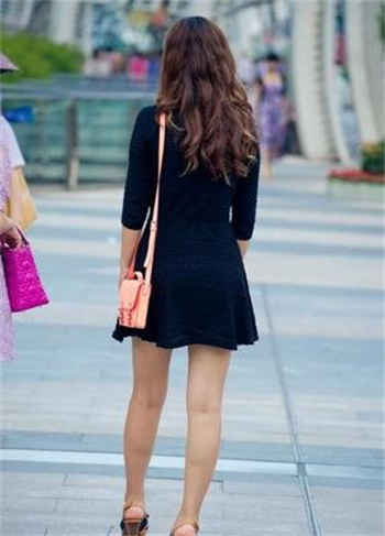女主叫玲珑男主是个王爷