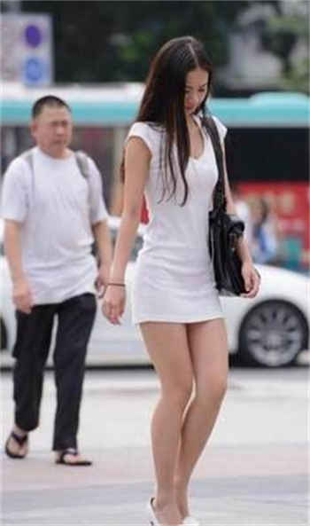 女主姓沈是个酒店大堂经理