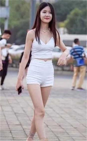 穿书之反派的花瓶女友