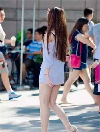 穿成反派手里的玩偶