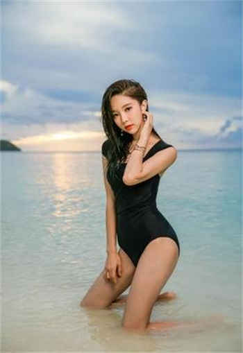 云浅浅霍逸尘重生