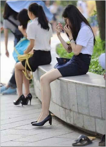 女巫的猫为什么不写了