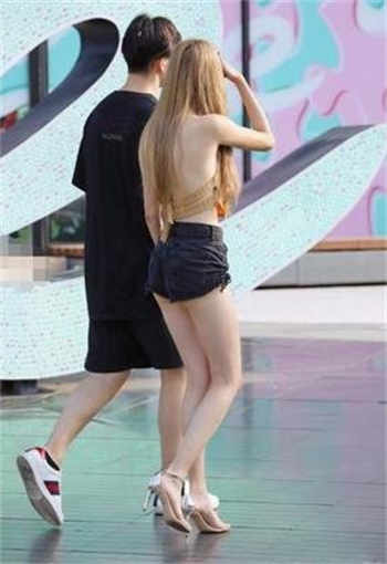《甜妻》咬春饼