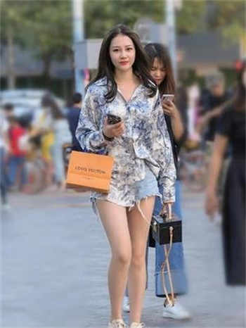 外出2奇优手机版