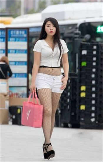 59岁漂亮阿姨自曝失败婚姻