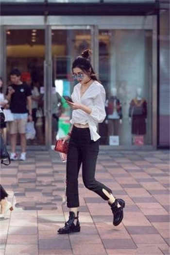 少年毁容母亲为了香火