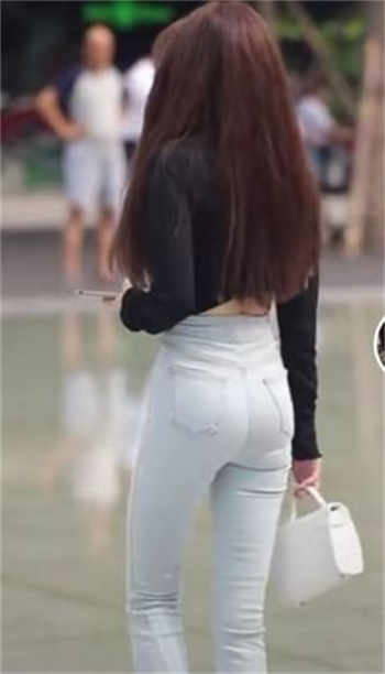 养女家庭的秘密剧情介绍