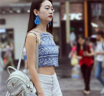 麻豆沈娜娜替父还钱是哪个