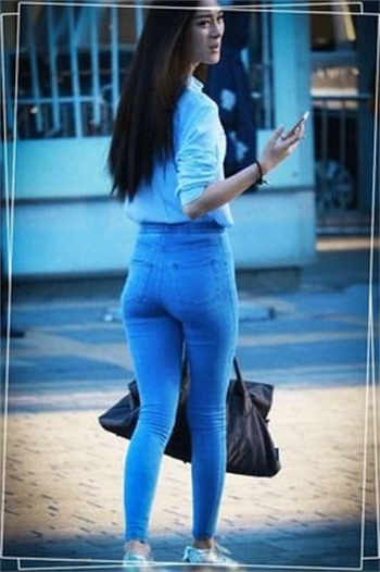 女主姓沈是个酒店大堂经理
